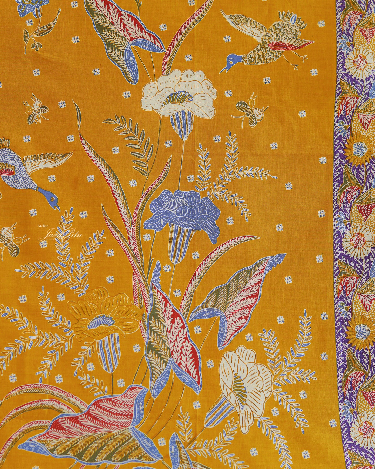 Batik Textile - Bunga Seroja Latar Beras mawur - GoldenLuxe - JavaPitu