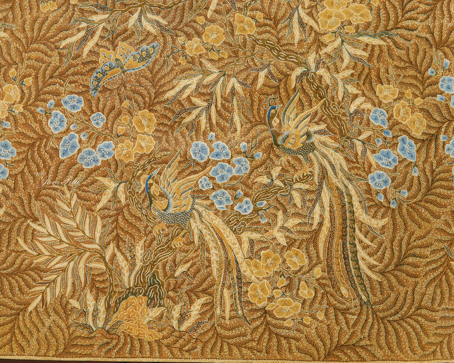 Batik Peranakan Phoenix Signed: Na Swan Hien | Category: Batik Peranakan | Motif: Phoenix | Kedungwuni, circa 1950s Technique: Batik Tulis