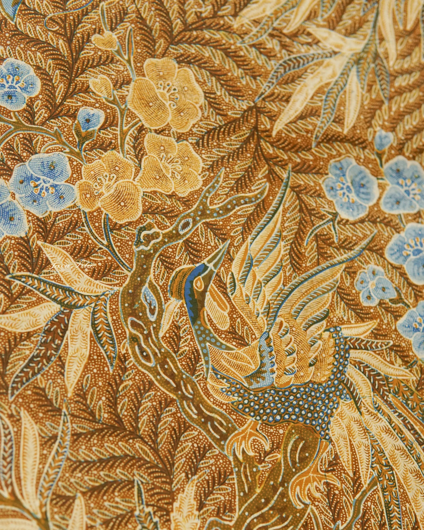 Batik Peranakan Phoenix Signed: Na Swan Hien | Category: Batik Peranakan | Motif: Phoenix | Kedungwuni, circa 1950s Technique: Batik Tulis