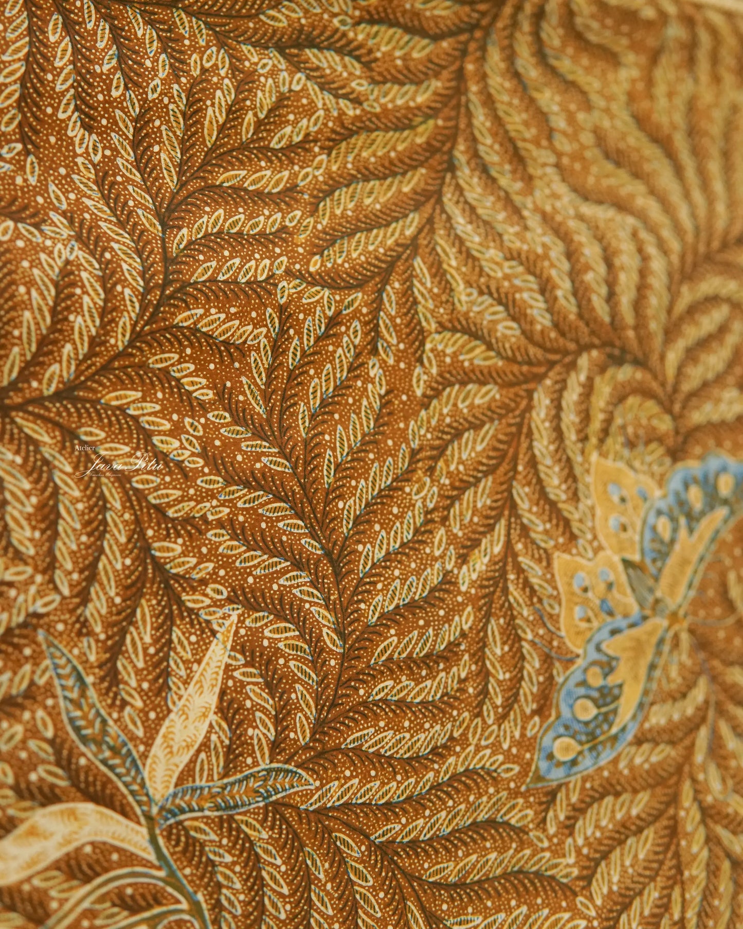 Batik Peranakan Phoenix Signed: Na Swan Hien | Category: Batik Peranakan | Motif: Phoenix | Kedungwuni, circa 1950s Technique: Batik Tulis