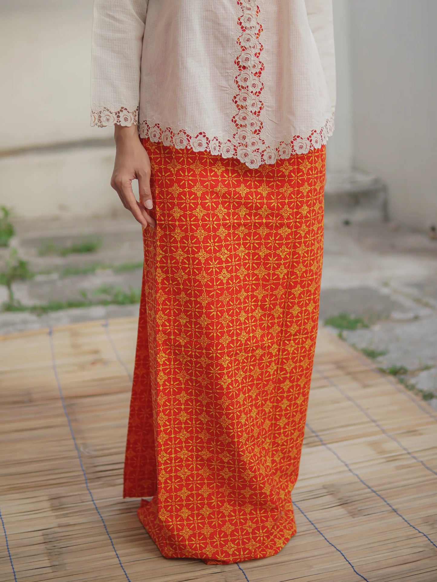• Nitik: Kain Batik Cap Tradisional - Javapitu