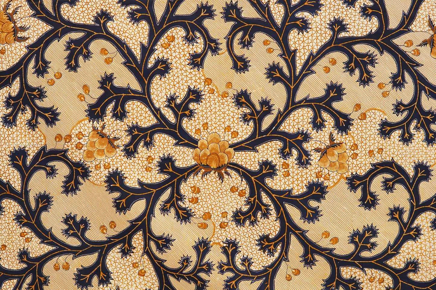 Collector: Batik Tulis Halus Ninik Massima Cirebon " Simbar Menjangan "