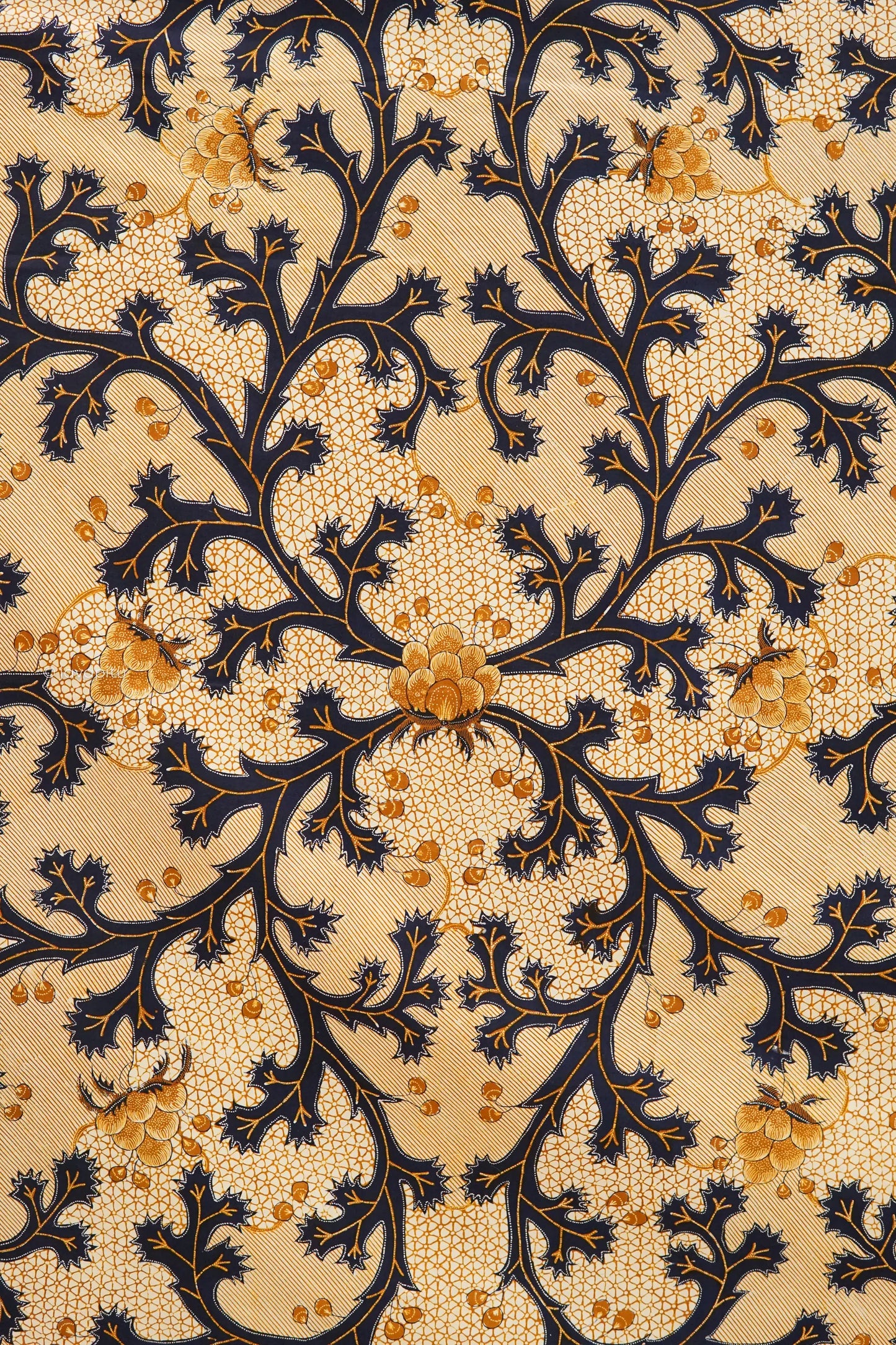 Collector: Batik Tulis Halus Ninik Massima Cirebon " Simbar Menjangan "
