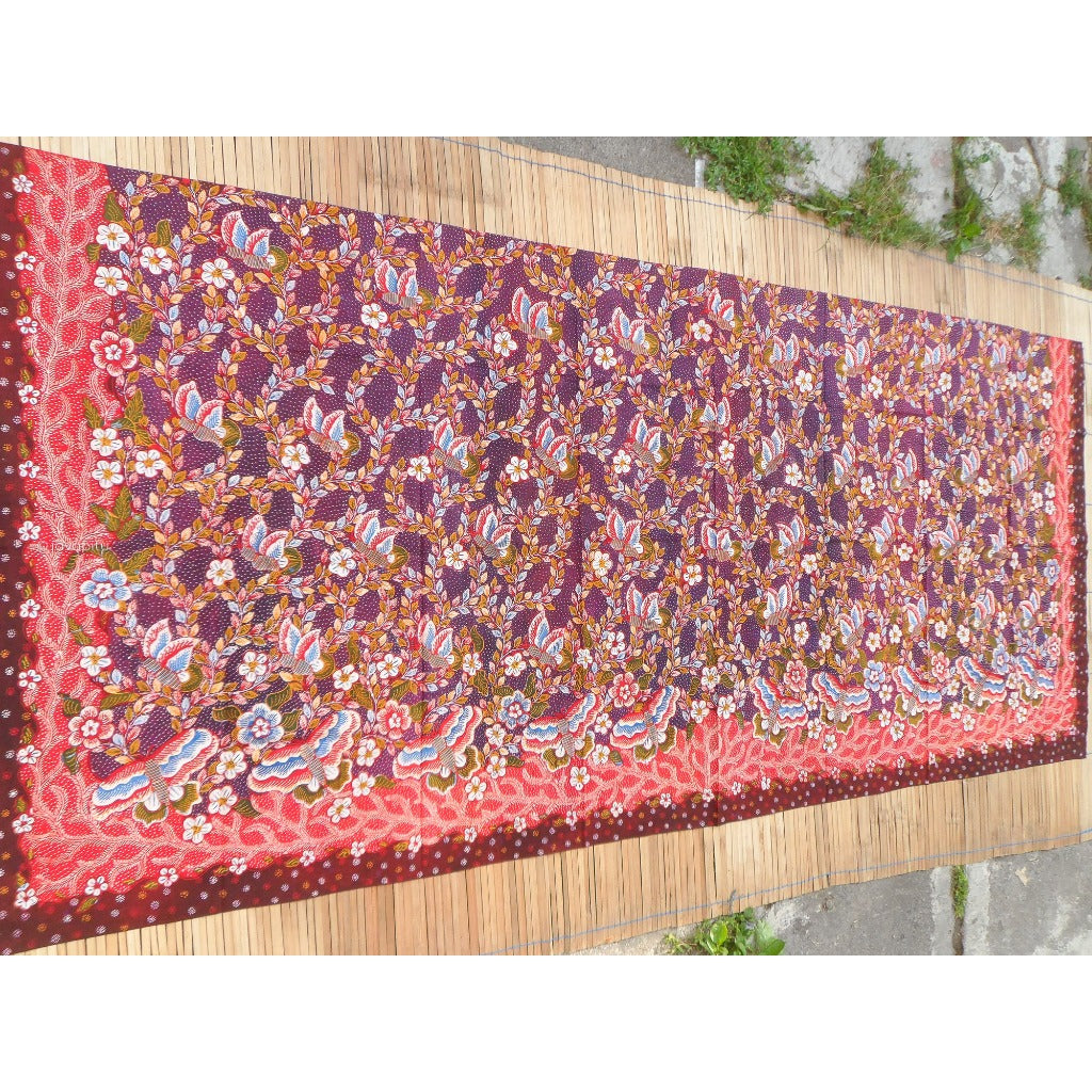 Batik Tulis asli - Hokokai Pamekasan Hitam merah - Javapitu