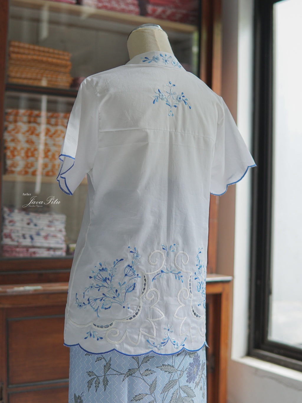 JavaPitu - Blouse Seraphina - Handmade Embroidery - 6425
