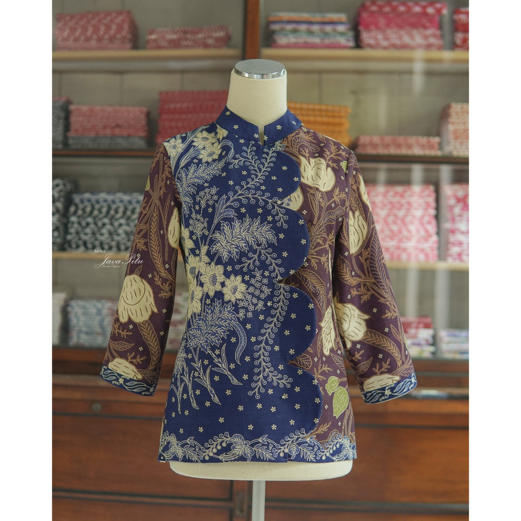 JavaPitu - Blouse Lace Van Java - Noctarubi - 6421