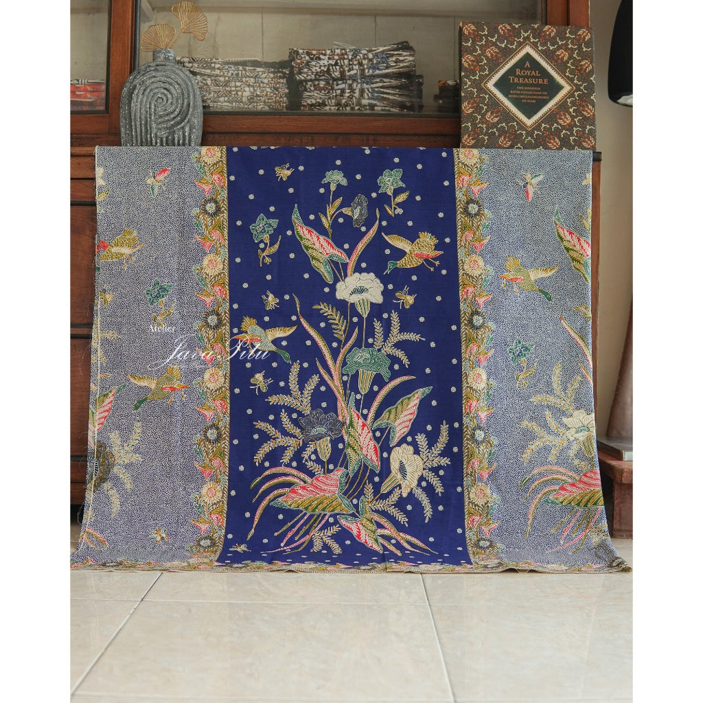 Batik Textile - Bunga Seroja Latar Beras mawur - GoldenLuxe - JavaPitu