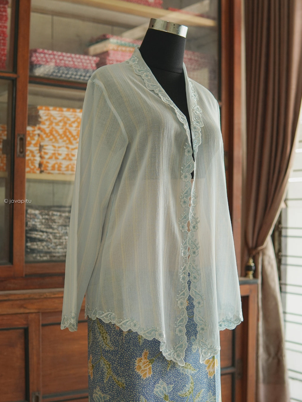 Peranakan Kebaya collection - Bunga Terompet by JP