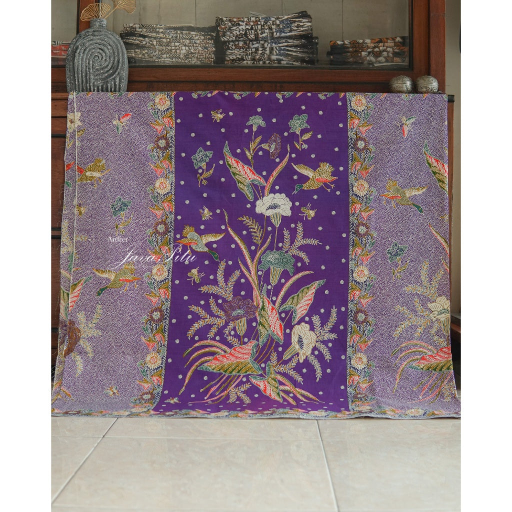 Batik Textile - Bunga Seroja Latar Beras mawur - GoldenLuxe - JavaPitu