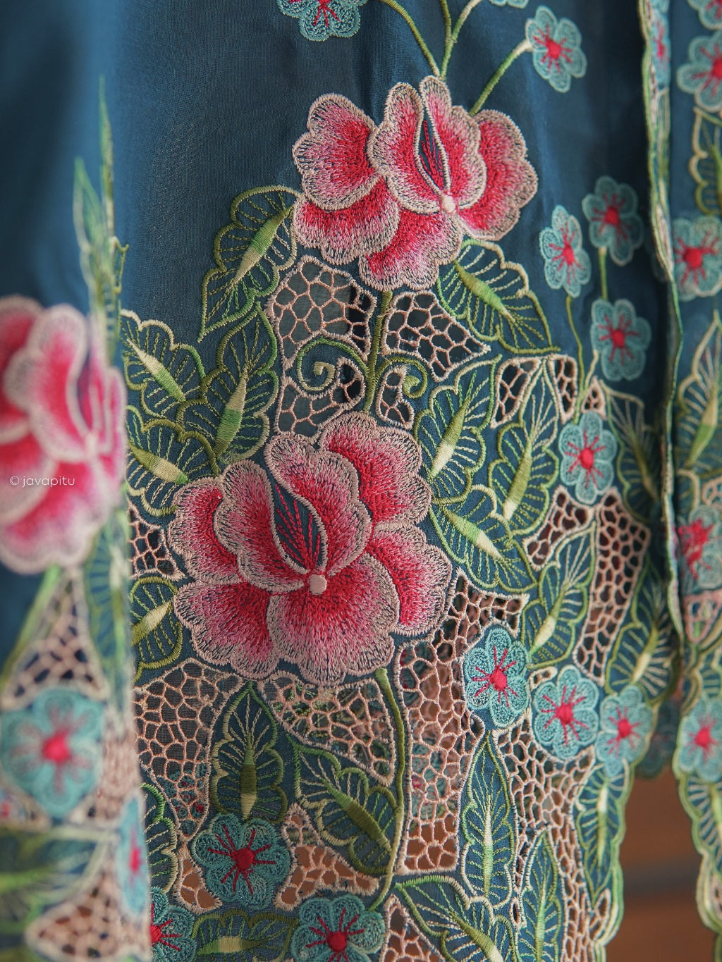 Kebaya Prussian Blue - JavaPitu