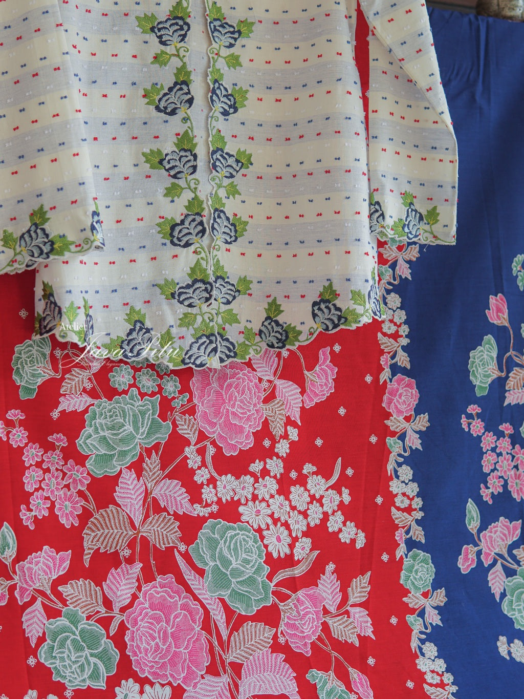 Kebaya Seruni Alun - Handmade Embroidery by JP