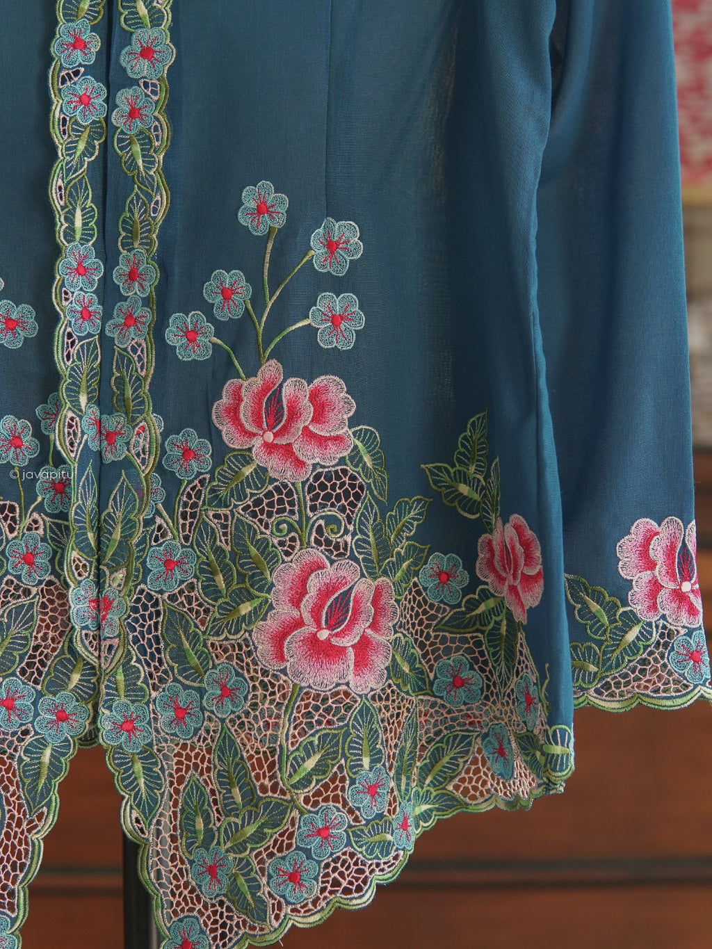 Kebaya Prussian Blue - JavaPitu