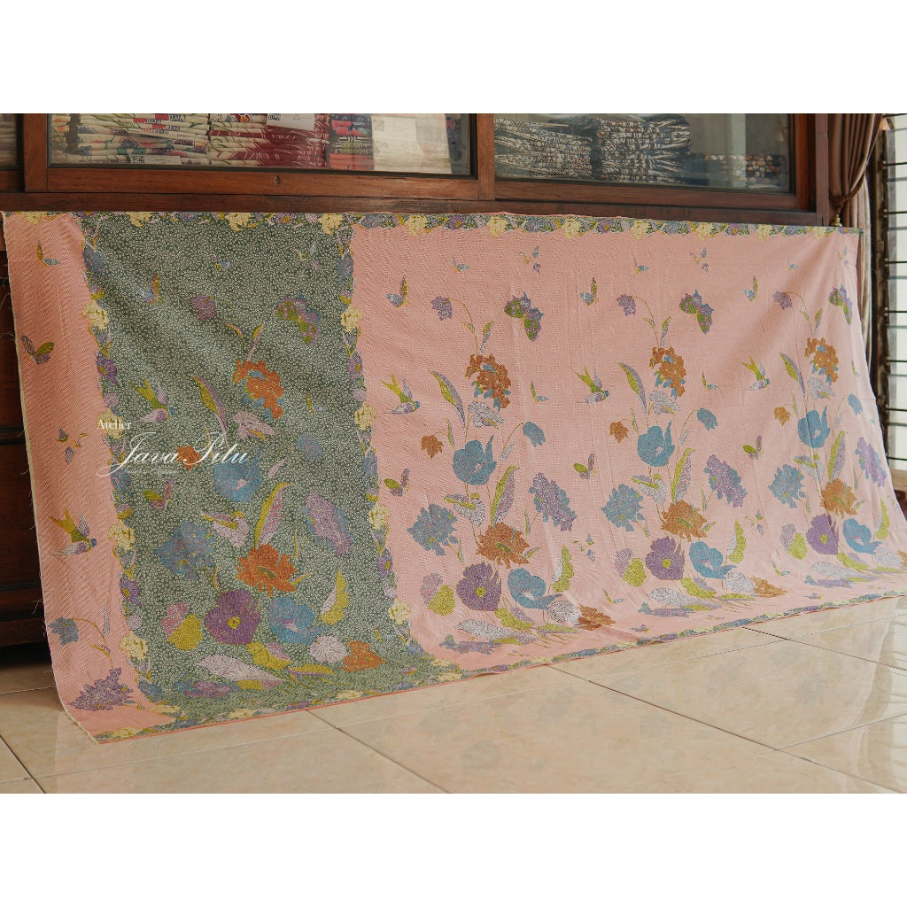 Kain Batik Halus - Bunga Magnolia - LavenderBlush