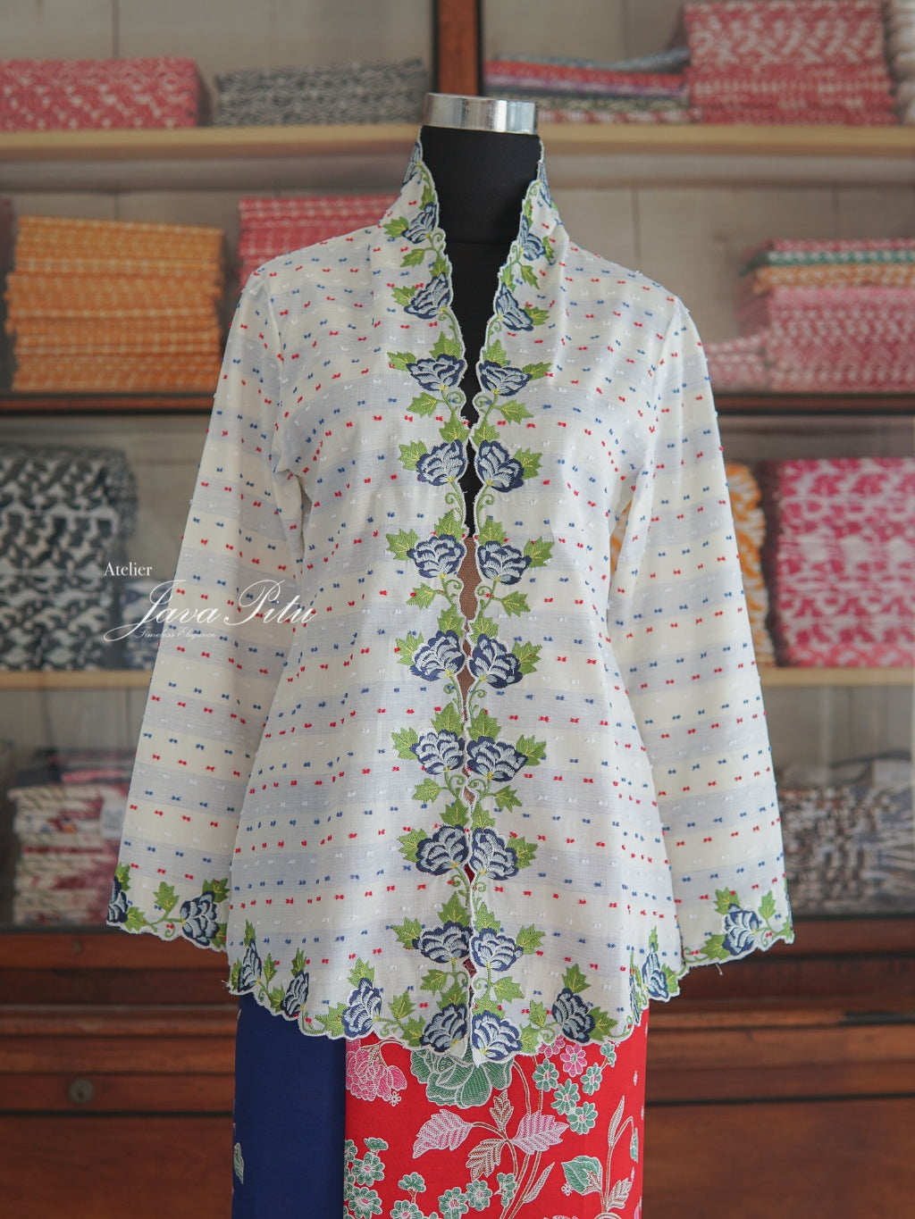 Kebaya Seruni Alun - Handmade Embroidery by JP