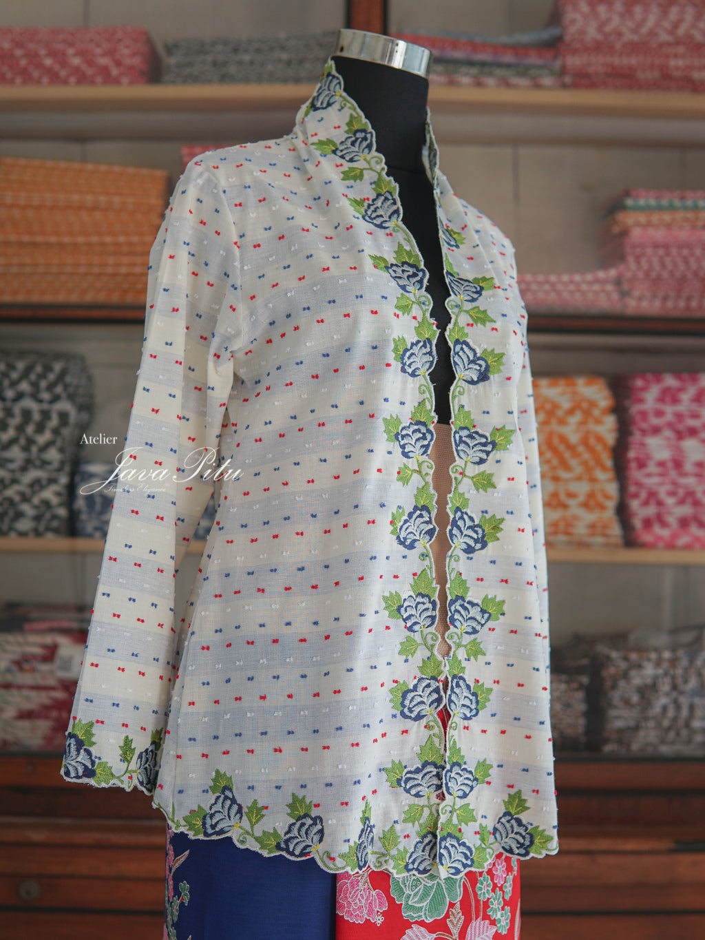Kebaya Seruni Alun - Handmade Embroidery by JP