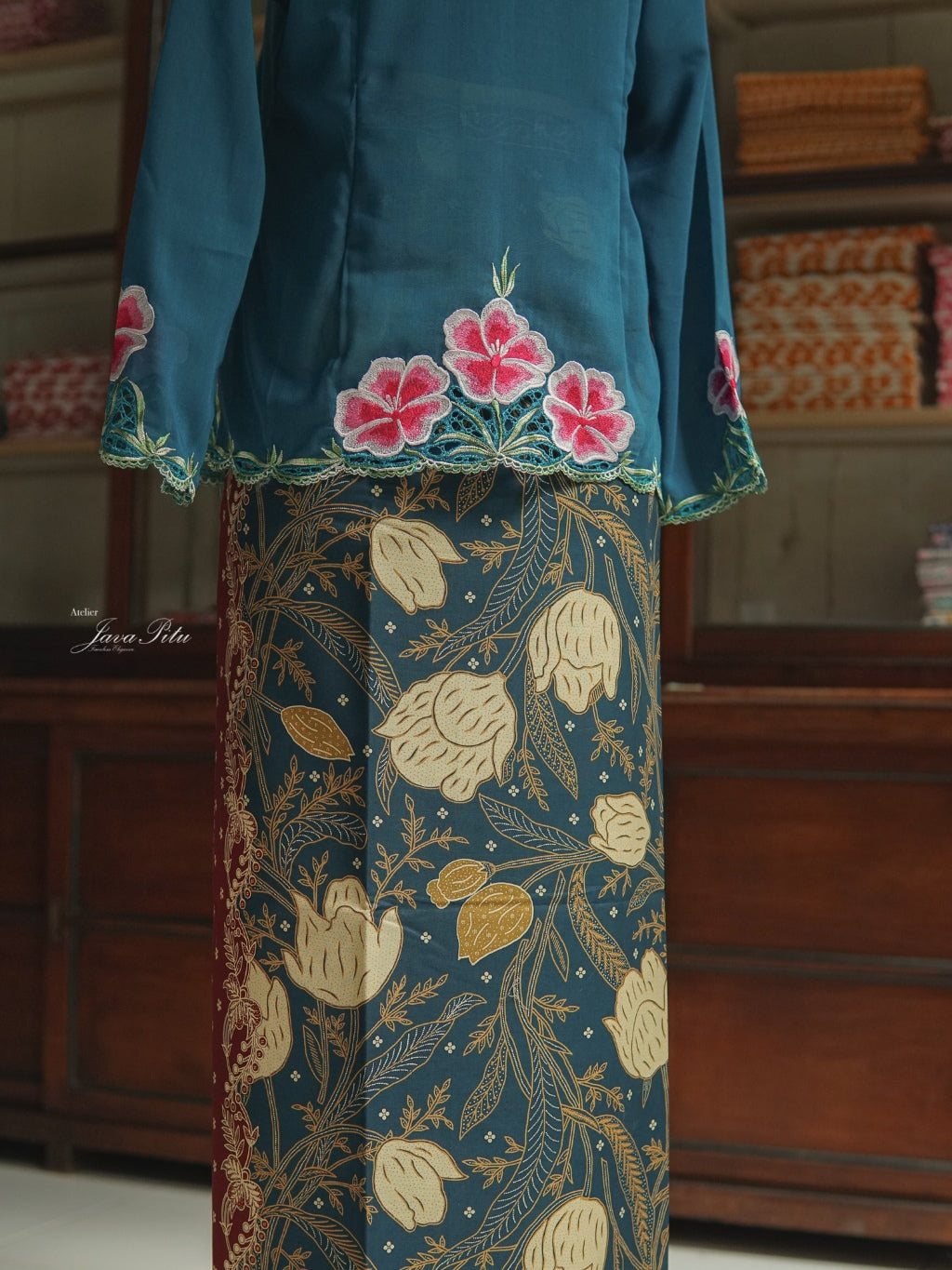 JavaPitu - Kebaya Adenium Prussian Blue - Handmade Kerancang - 6360