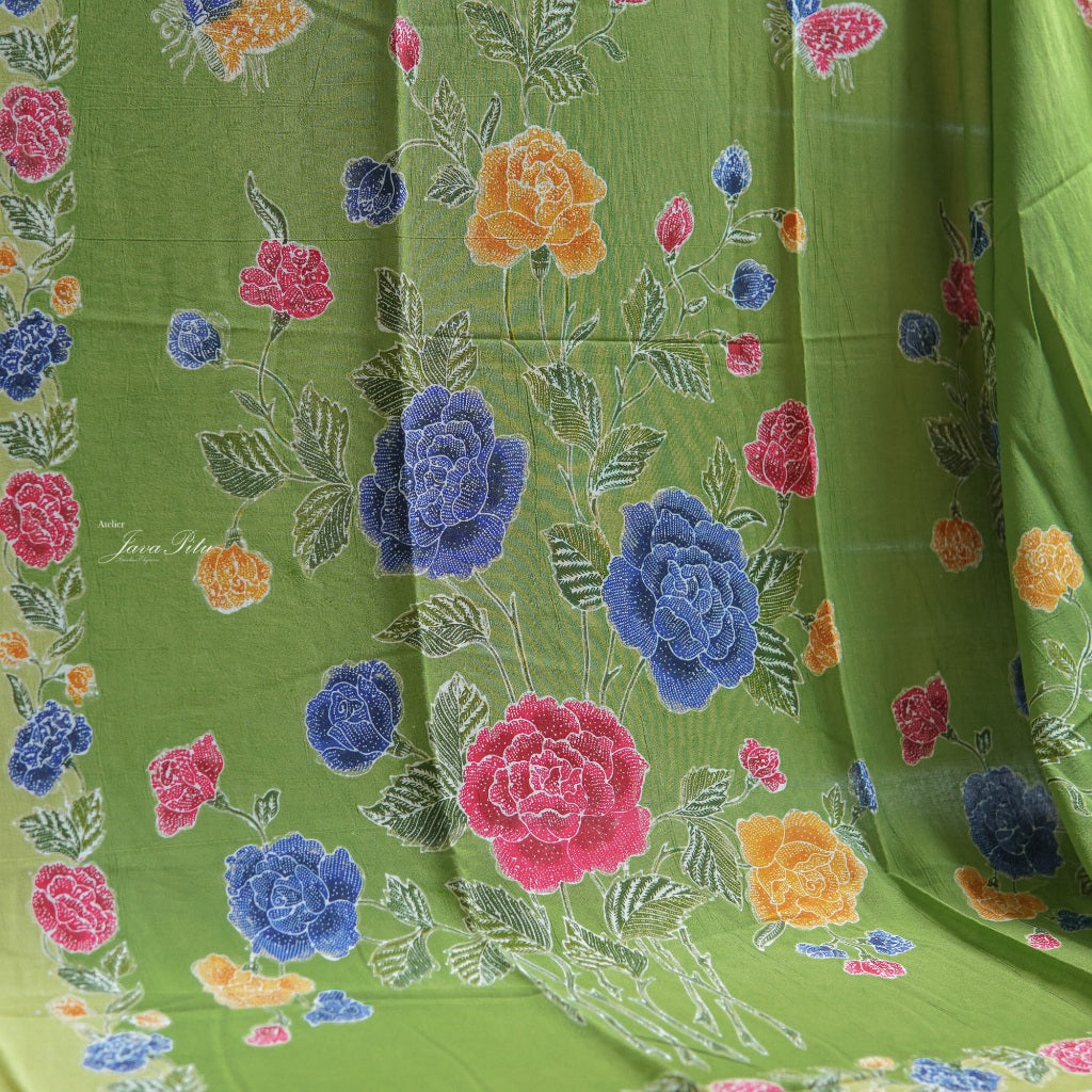 JavaPitu - Sarung Batik Cap Rayon Paris Handmade - Bunga Mawar LimeGarden