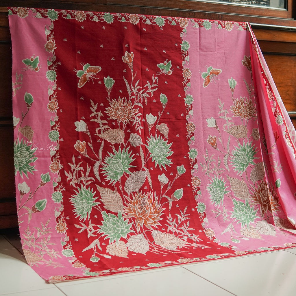 JavaPitu - Kain Batik Chrysanthemum - ThaliaRosa - Repro antique textile