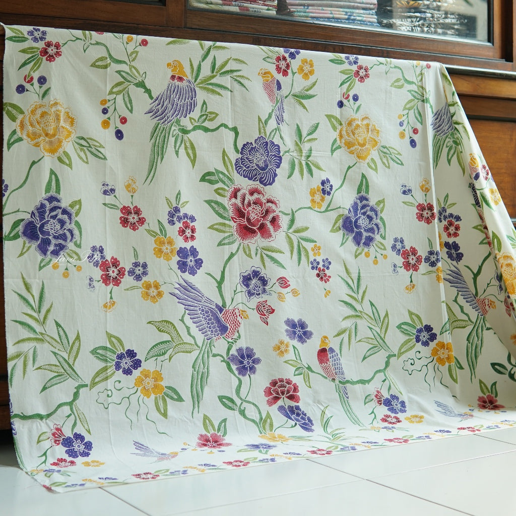 Javapitu - Batik Tulis Kombinasi - LoveBird RedGreen