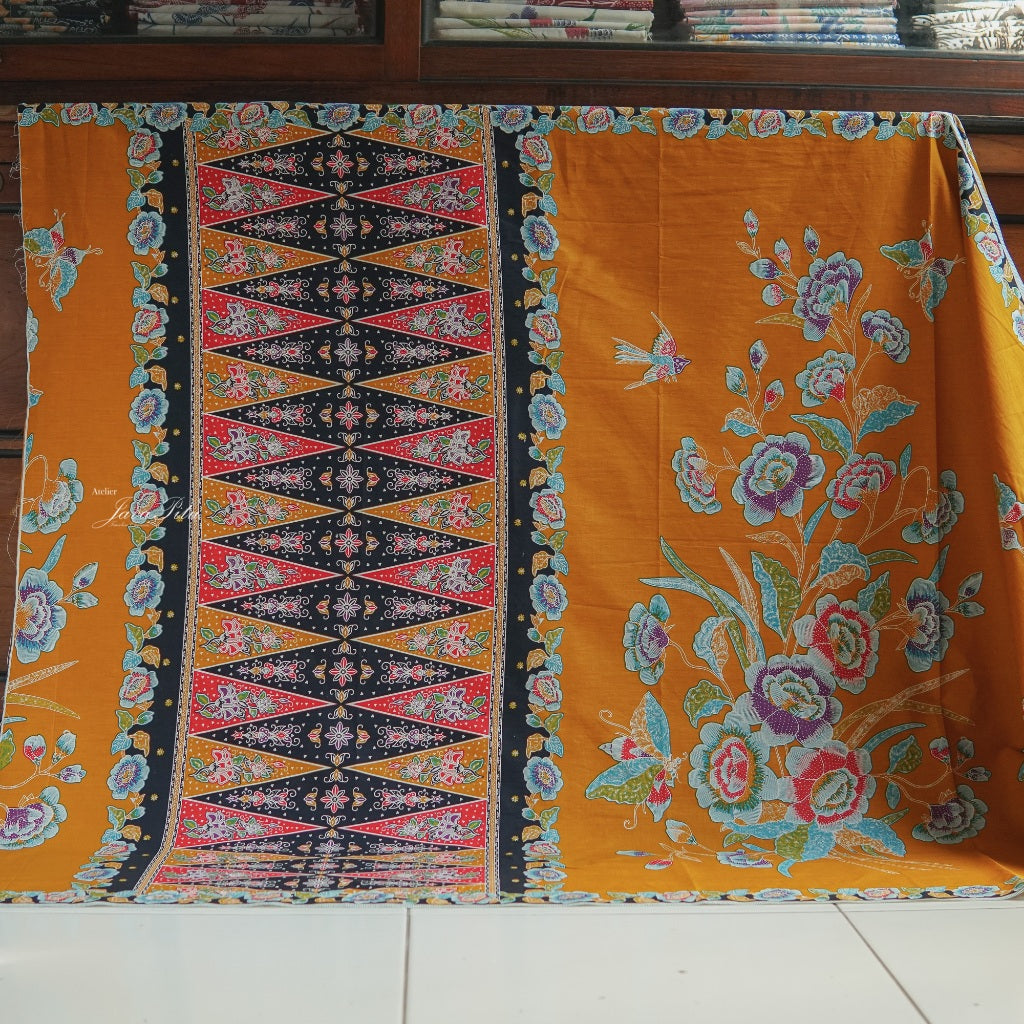 Kain Batik - Tumpal Hokokai Maroon - Pekalongan - JavaPitu