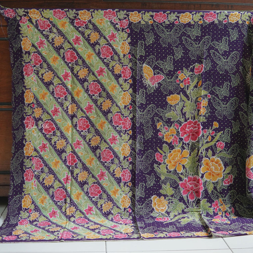 JavaPitu - Sarung Batik Cap Rayon Paris Handmade - Bunga Magnolia - LavenderSymphony