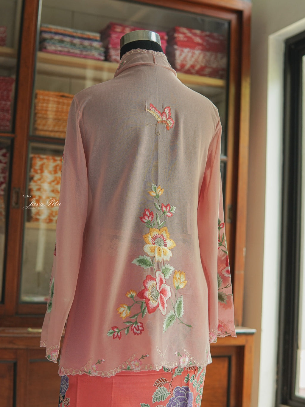 JavaPitu - Kebaya Outer Peranakan - Pesona Sekar Raya - Handmade Embroidery