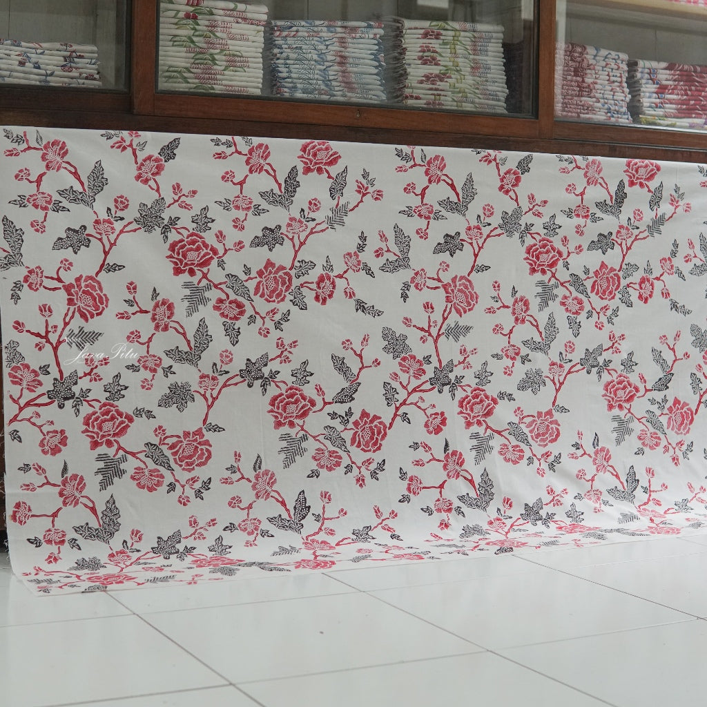 JavaPitu - Kain Batik cap Kombinasi Bunga Rambat Mawar - RedBlack