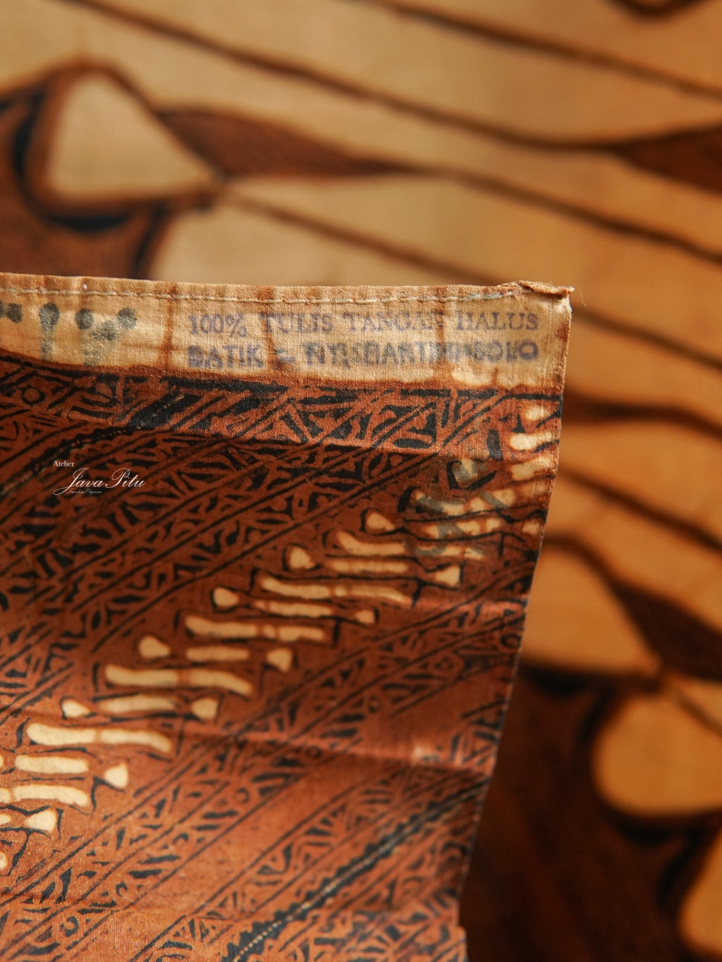 JavaPitu - Batik Tulis Njonjah Hartini - Sogan lawasan - Rujak Senthe Seling Parang