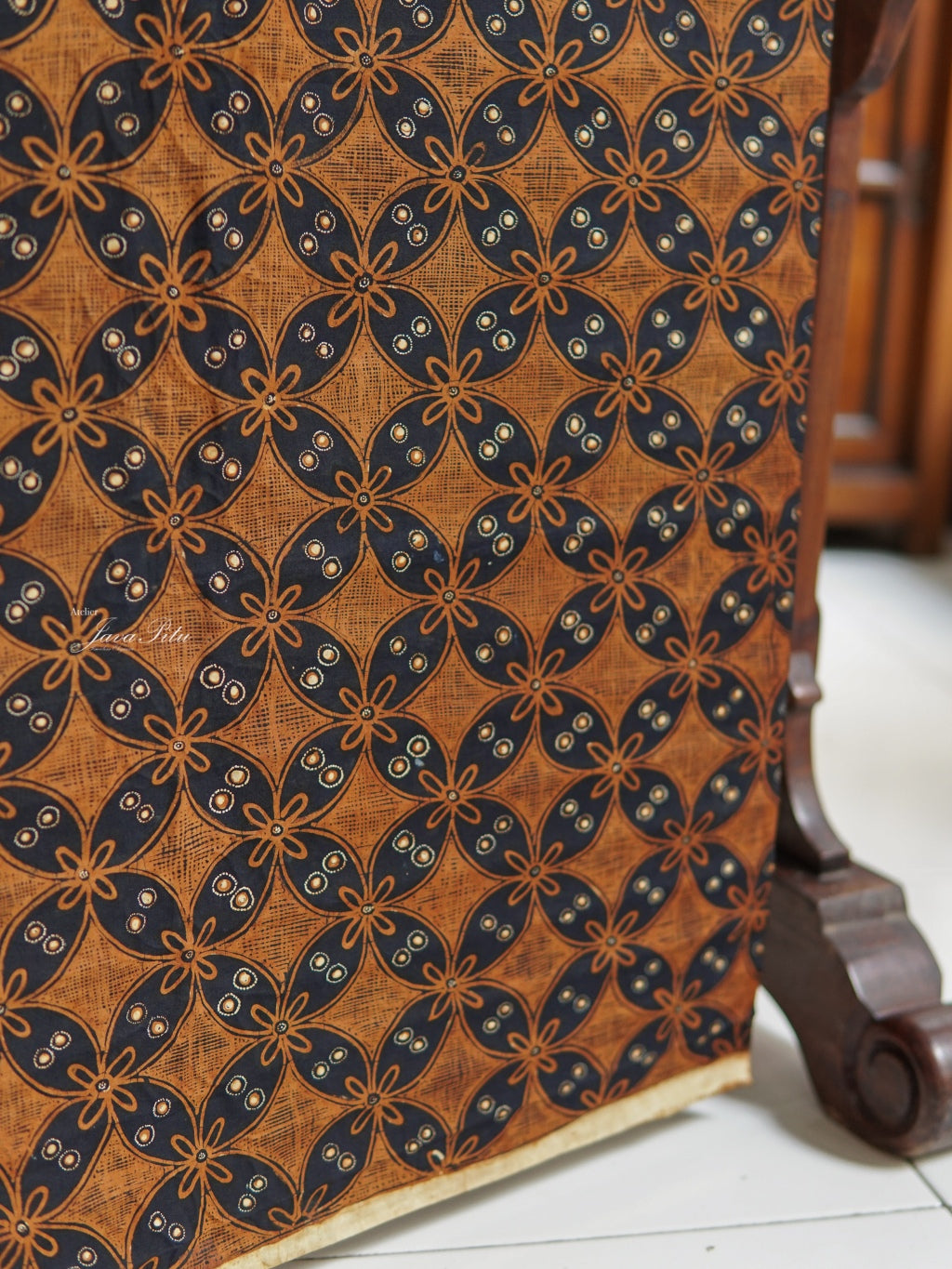 JavaPitu - Batik Tulis Sogan lawasan - Kawung Bintang