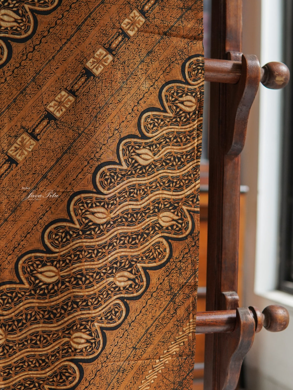 JavaPitu - Batik Tulis Sogan lawasan - Udan Liris Seling Kembang Kanthil