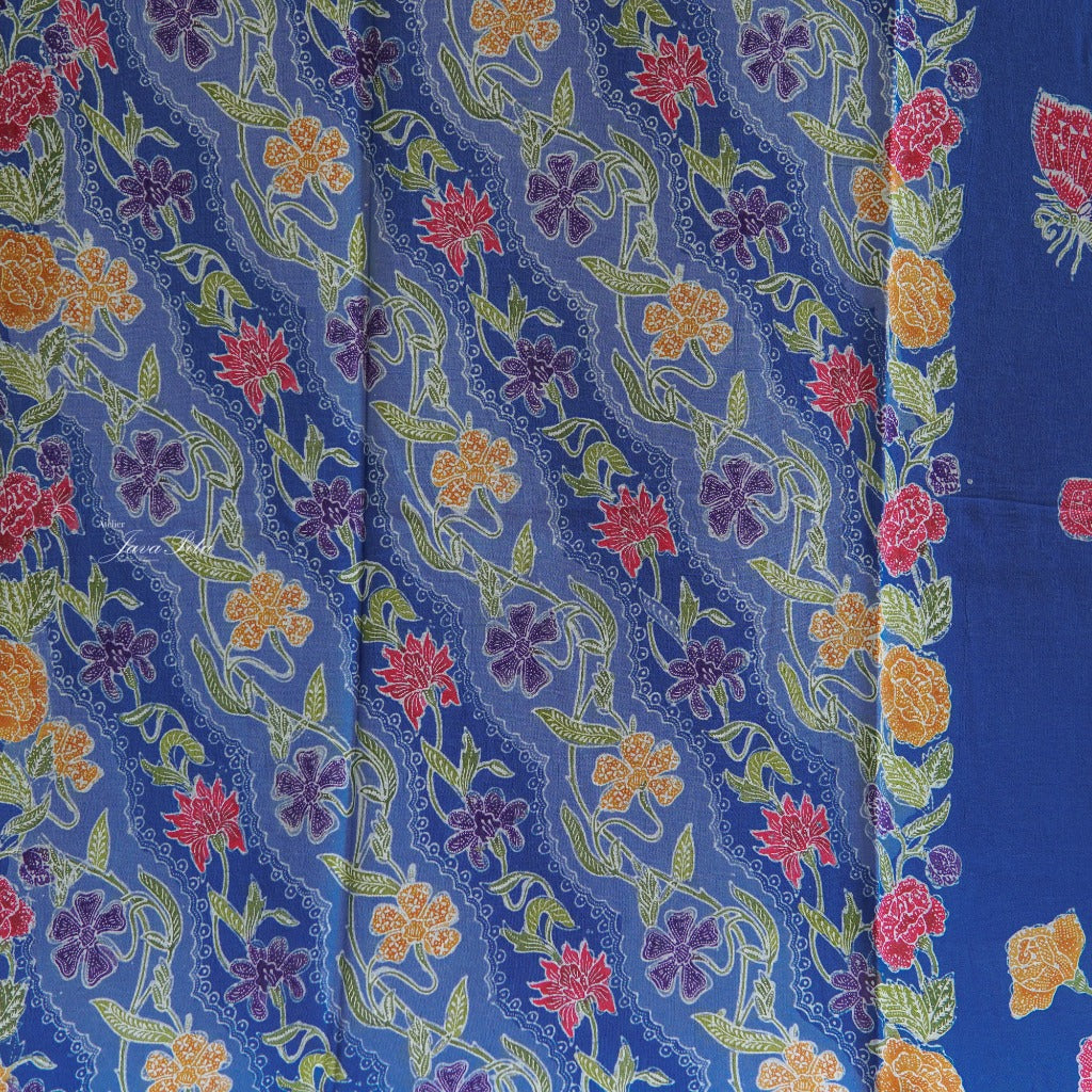 JavaPitu - Sarung Batik Cap Rayon Paris Handmade - Bunga Mawar IndigoHarmony