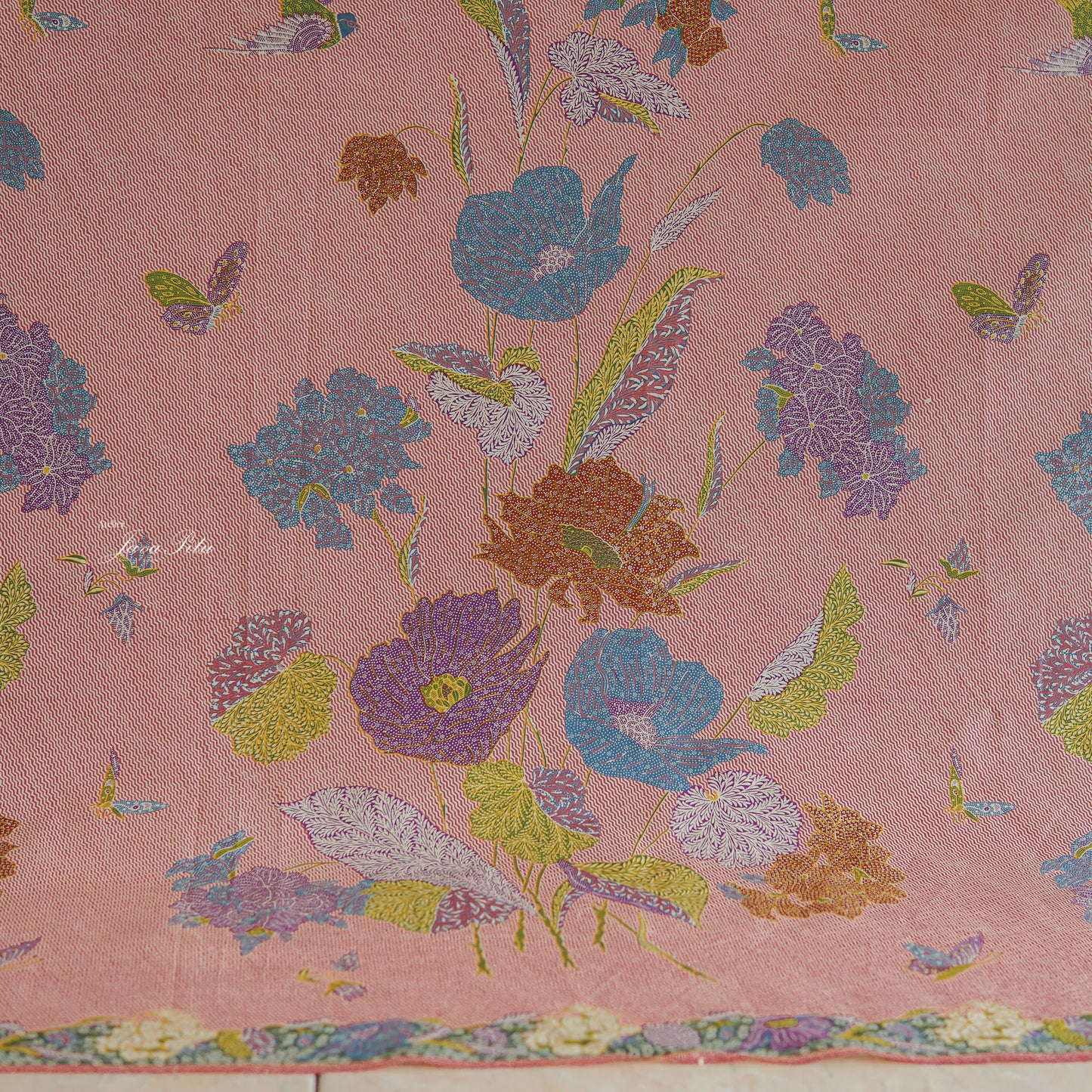Kain Batik Halus - Bunga Magnolia - MintBlush