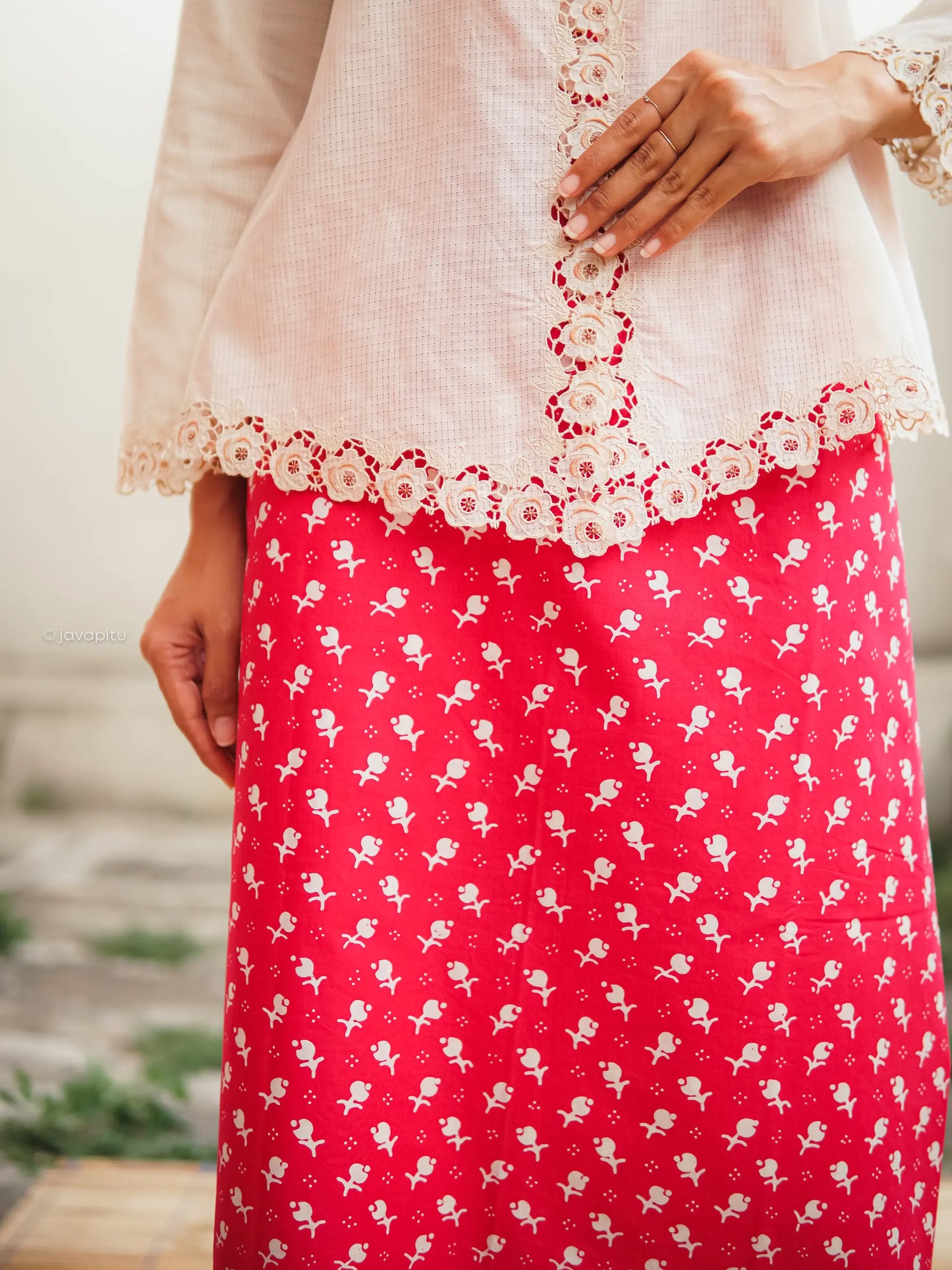 Batik Cap Tradisional - KuncupBunga Merah Muda - Javapitu