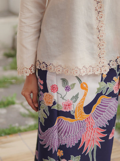 Batik Cap Tradisional - Dancing Peacock Red - Javapitu