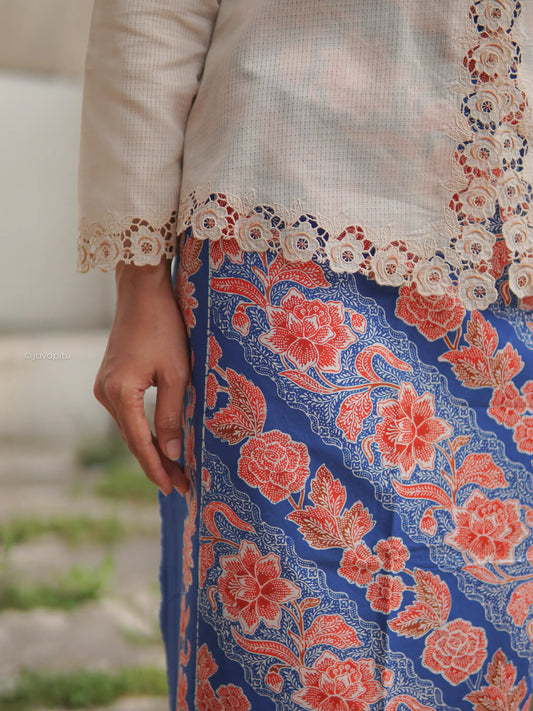 Batik Cap Tradisional - Chrysanthemum warna biru - Javapitu