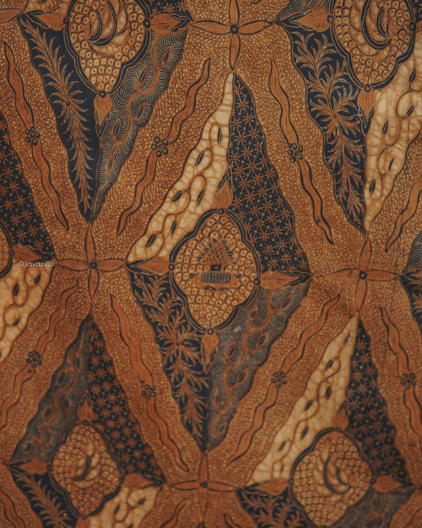 Antique: Batik Tulis Halus Solo pewarna alam, Ca.1960