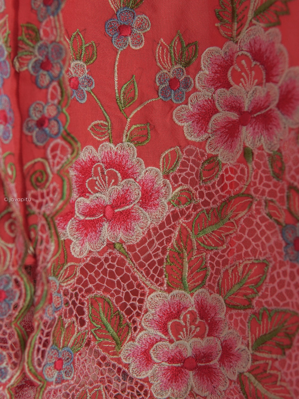 Kebaya Rose Merah muda - Manual Embroidery Kerancang- JavaPitu