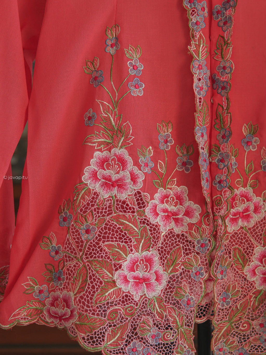 Kebaya Rose Merah muda - Manual Embroidery Kerancang- JavaPitu