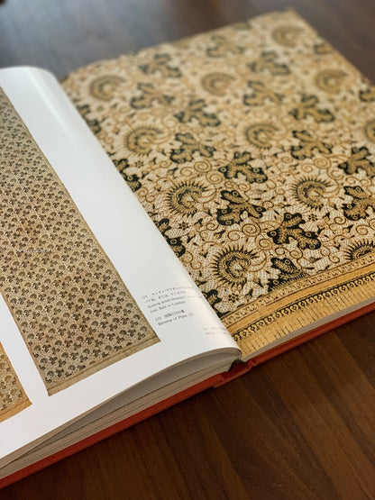 Buku Batik Kolektor : Kain Prada Gold Chintz - Hirayama Collection