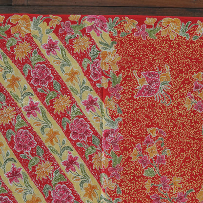 JavaPitu - Sarung Batik Cap Rayon Paris Handmade - Bunga Magnolia - 6407