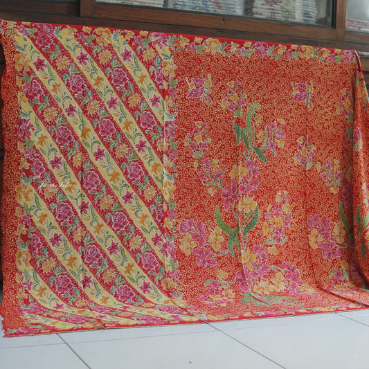JavaPitu - Sarung Batik Cap Rayon Paris Handmade - Bunga Magnolia - 6407
