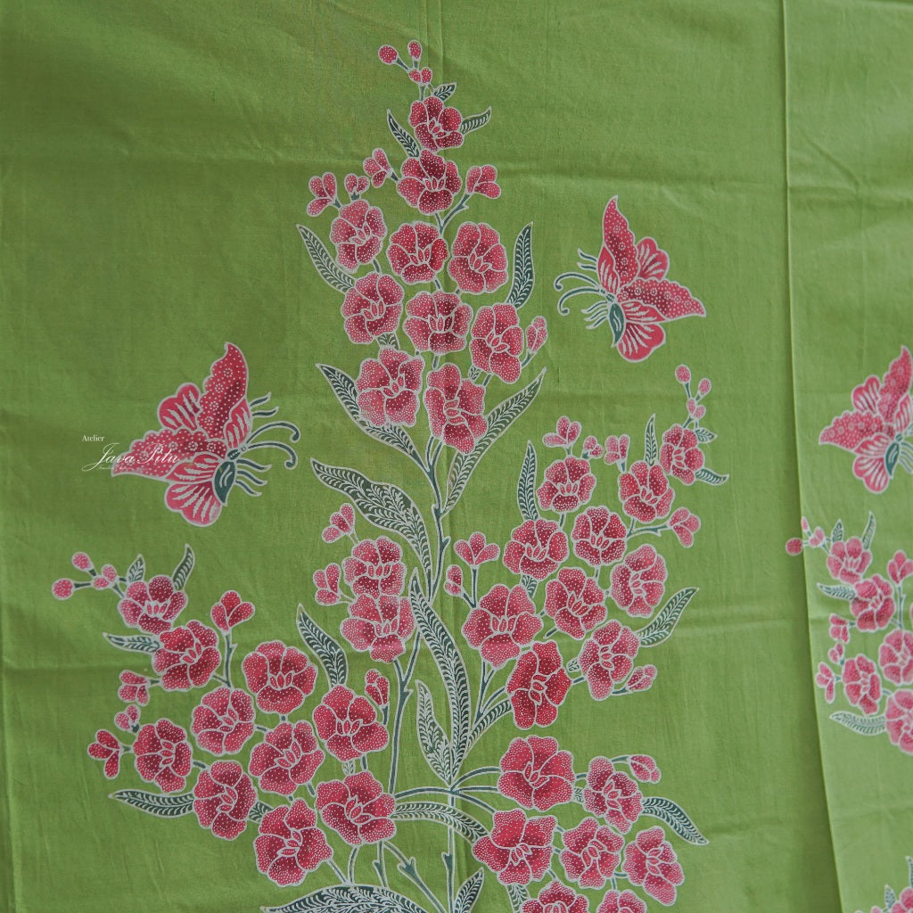 JavaPitu - Kain Batik Cap Kombinasi Bunga Sakura - Hijau pupus - 6432