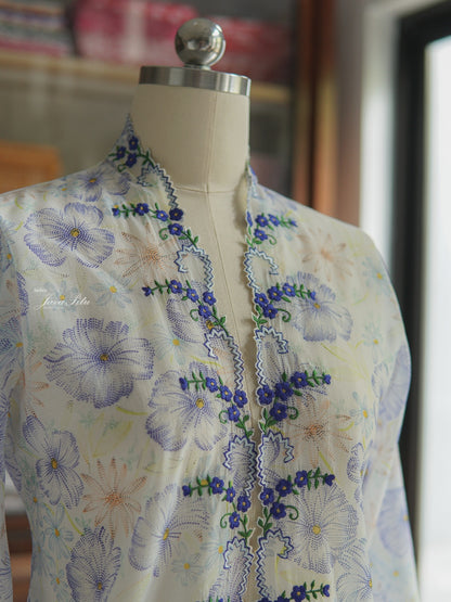 JavaPitu - Kebaya Handmade Halus - CelestFlora - Kebaya Biru - 6429