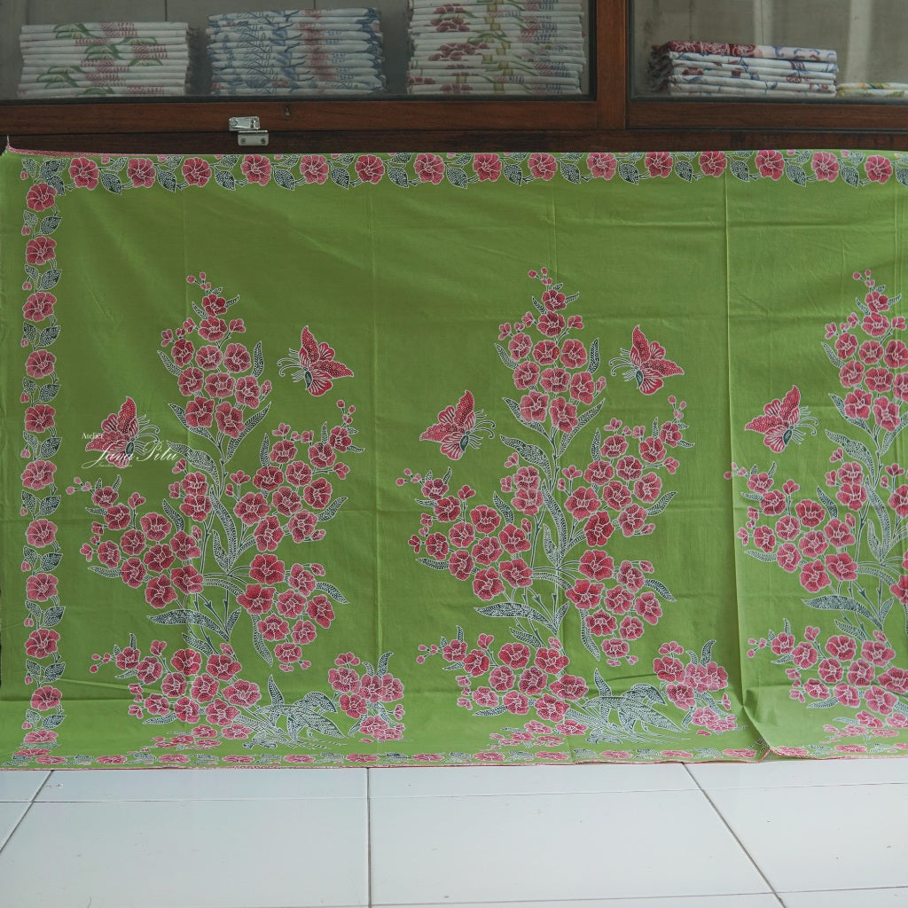 JavaPitu - Kain Batik Cap Kombinasi Bunga Sakura - Hijau pupus - 6432