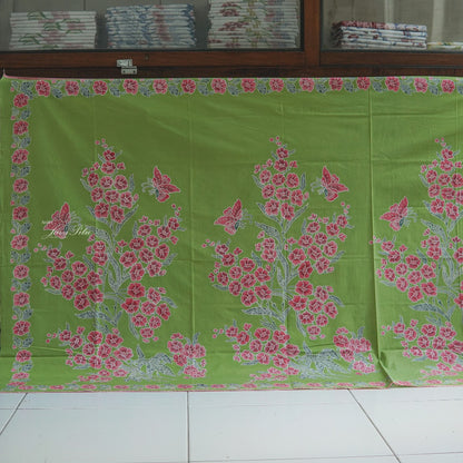 JavaPitu - Kain Batik Cap Kombinasi Bunga Sakura - Hijau pupus - 6432