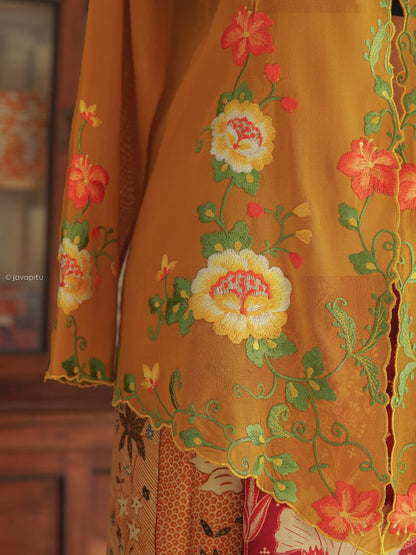 Kebaya Golden Vine - By Javapitu - Handmade Embroidery