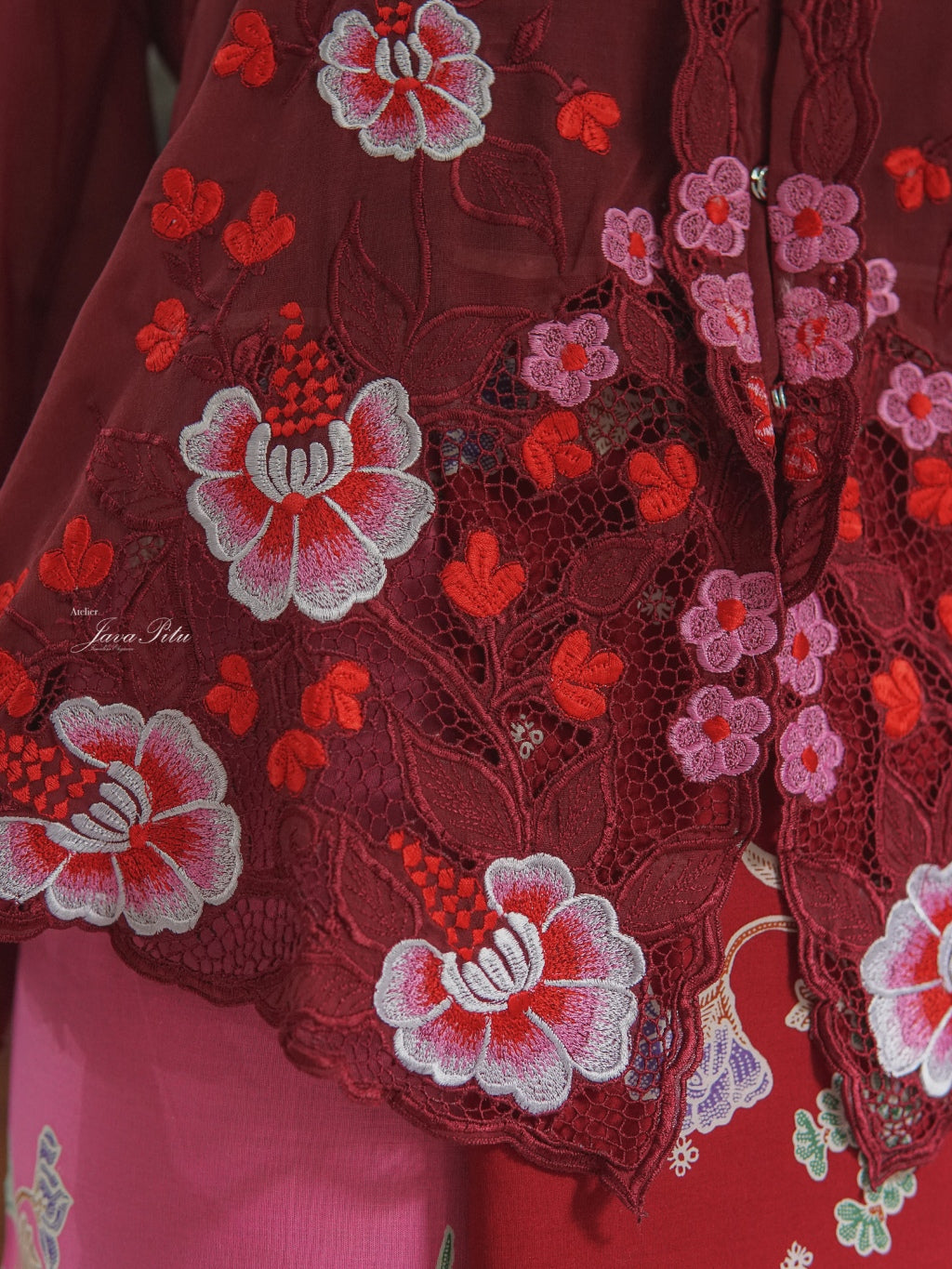 JavaPitu - Kebaya Peranakan - Sekar Tahlia - Handmade - 6390
