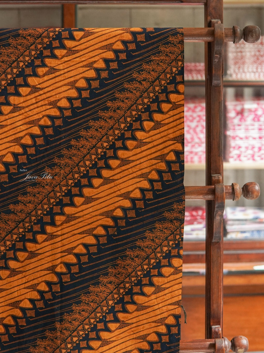 JavaPitu - Batik Tulis Sogan lawasan - Parang Menang Seling