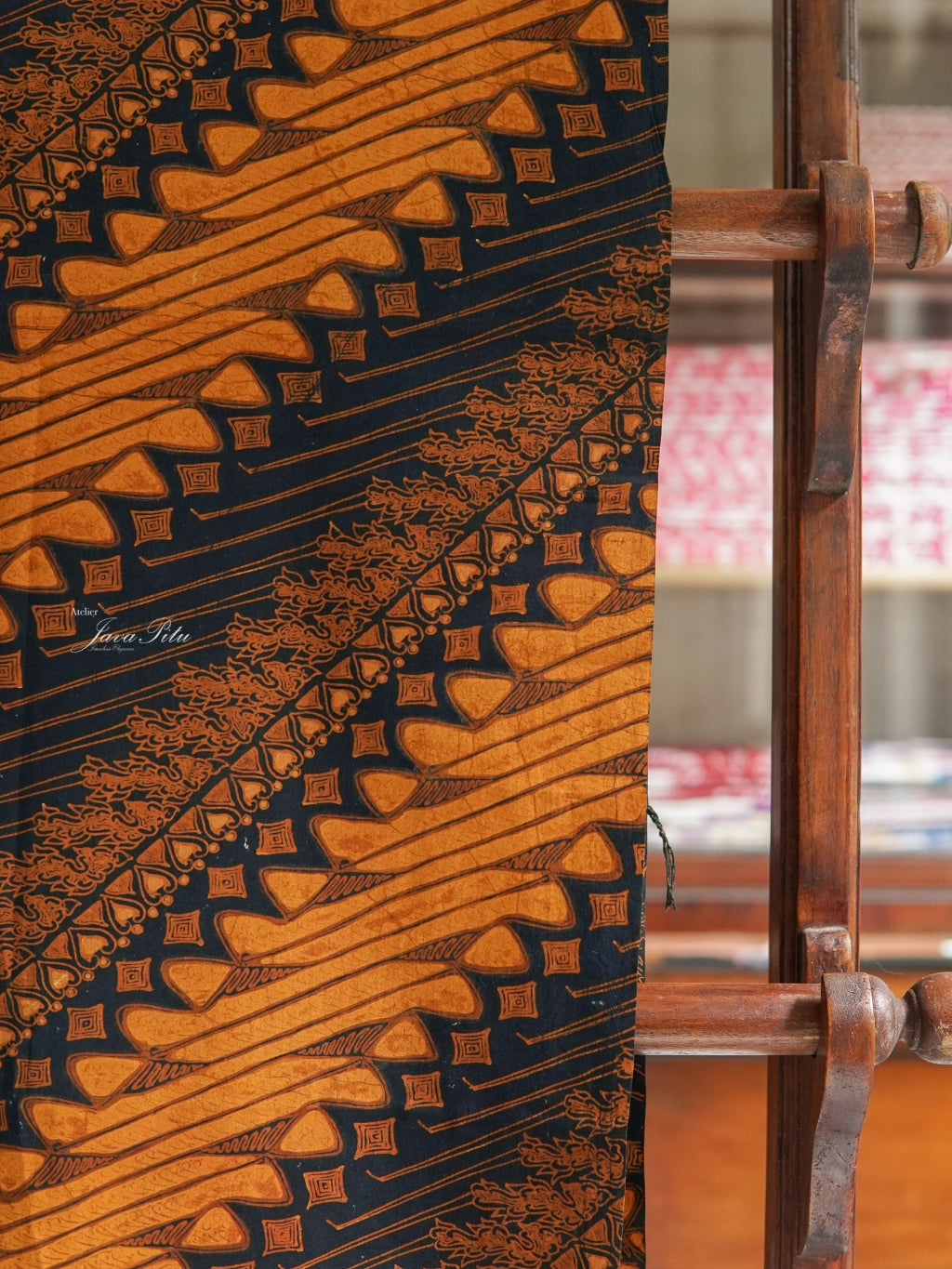 JavaPitu - Batik Tulis Sogan lawasan - Parang Menang Seling