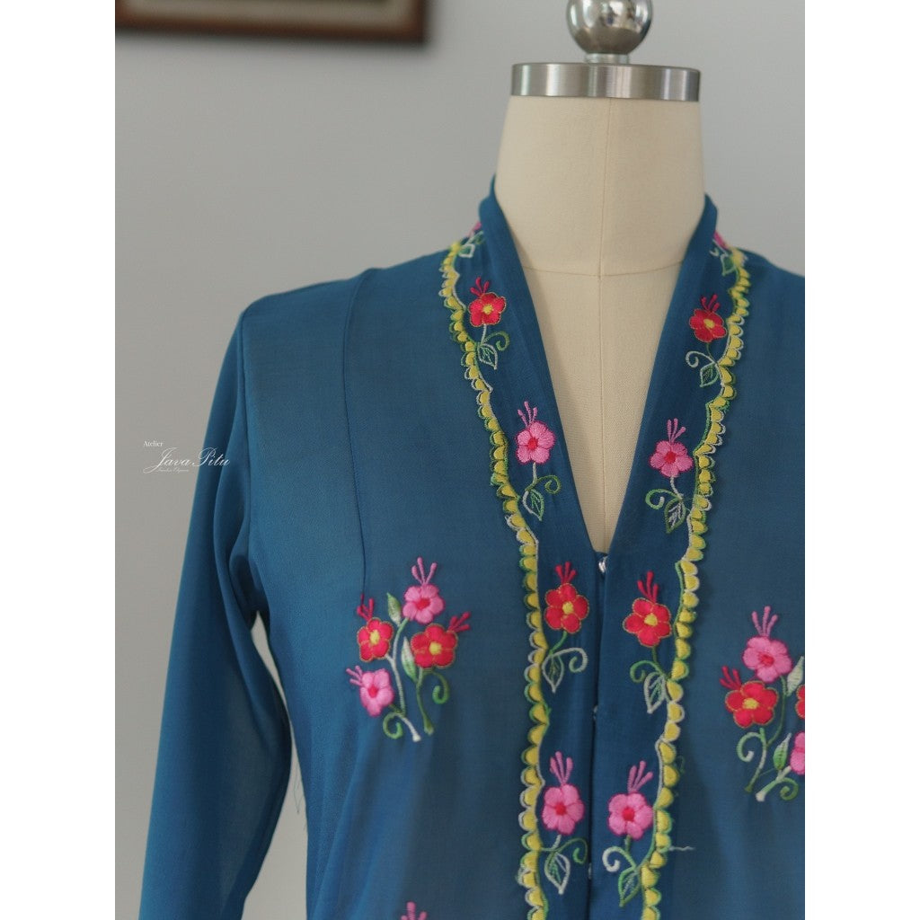 Javapitu - Kebaya Sebar - Direct embroidery - 6506
